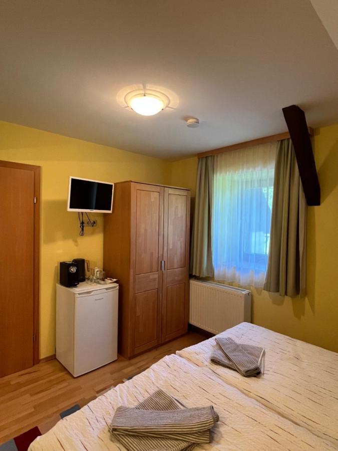 Privatzimmer Familie Pair/Schmoll Spital am Semmering Δωμάτιο φωτογραφία
